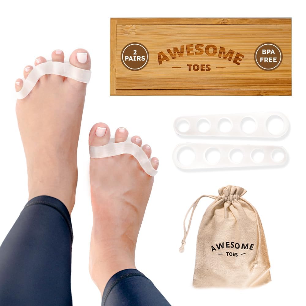 Yoga Trapeze Awesome Toes spacers in box promote comfort and proper toe alignment.