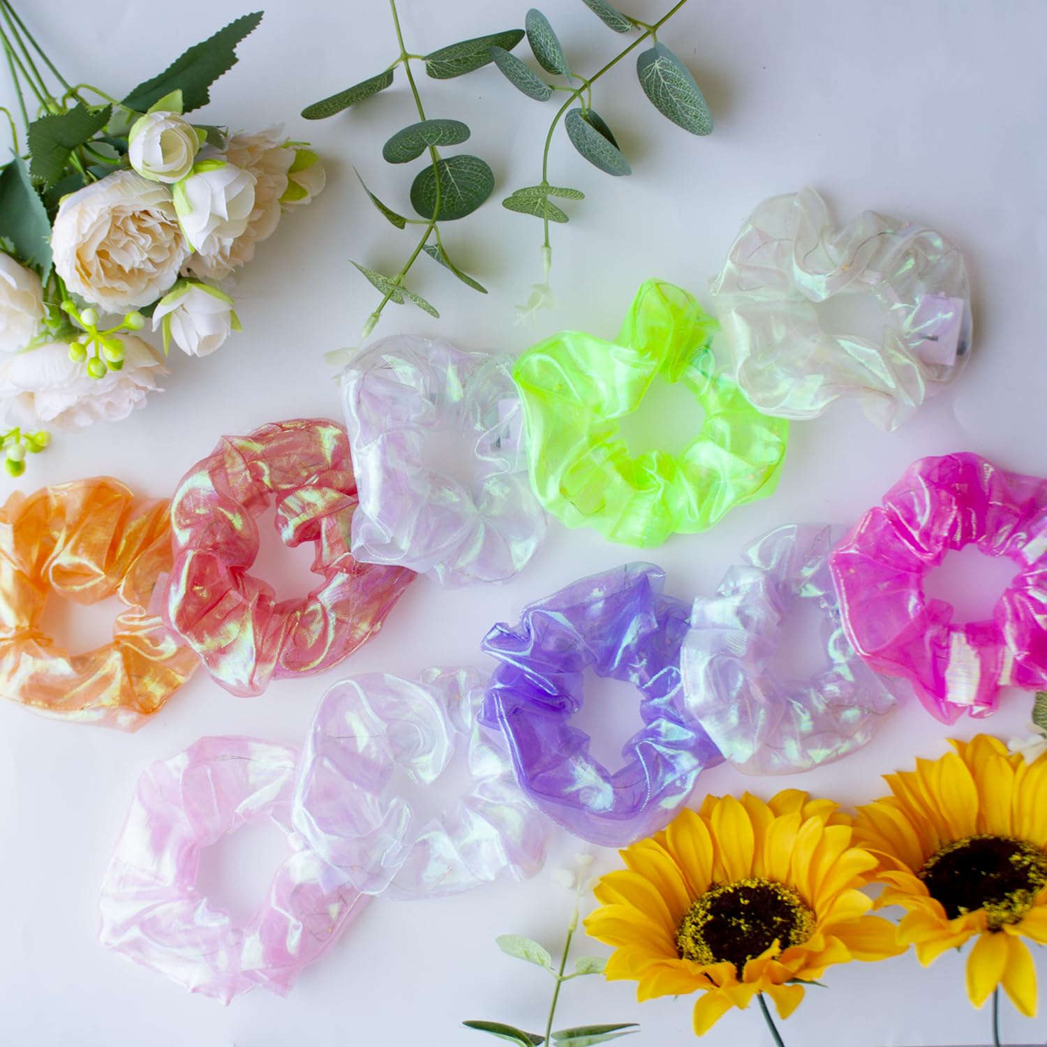 Yomwig LED scrunchies ideal for neon parties and concerts with safe lighting
