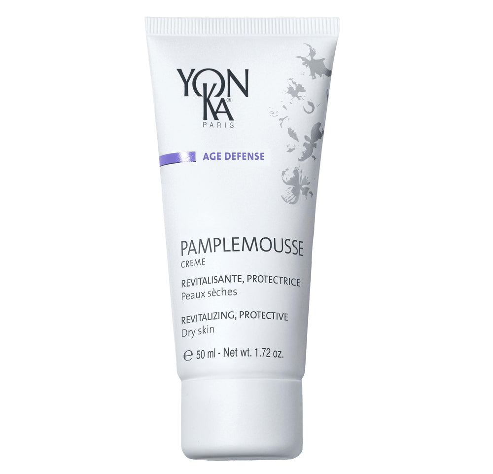 Yon-Ka Pamplemousse PS cream texture demonstrates lightweight hydration for dry skin, boosting radiance and smoothness.