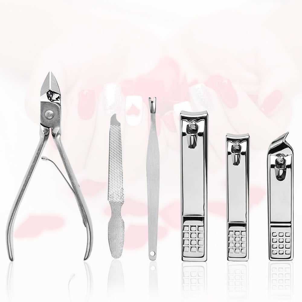 Yougai stainless steel nail clippers close-up highlighting durability and precision