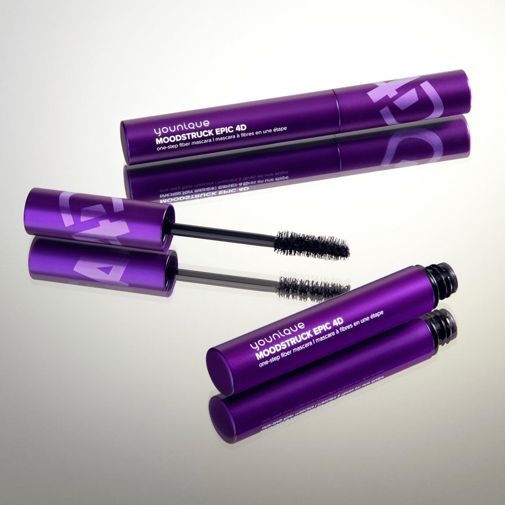 Younique MoodStruck Epic 4D with bran wax and synthetic beeswax for lash-friendly care.