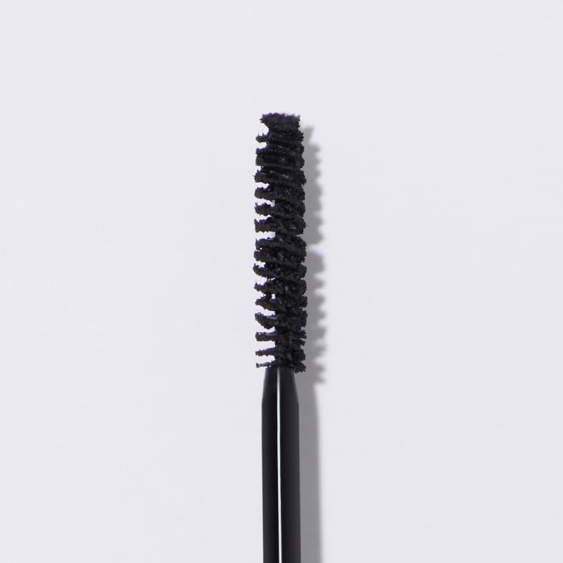 Younique Moodstruck Epic Twisted Mascara long-lasting volume for all-day drama.