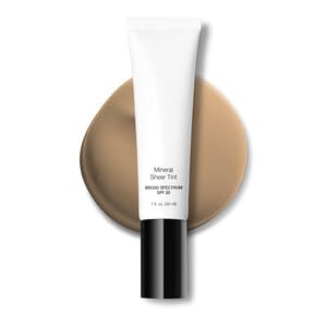 YourNameCosmetics Mineral Sheer Tint Natural Glow swatch on skin shows even tone and glow