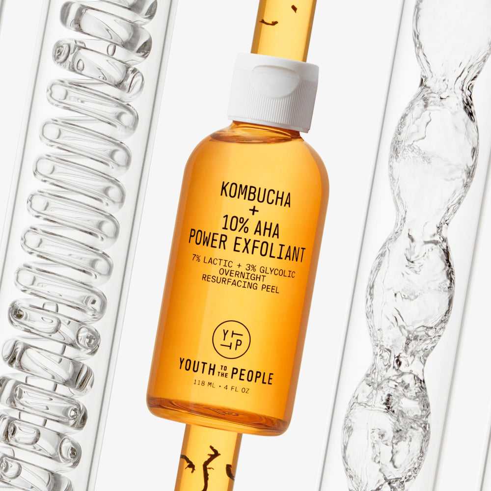 Hydration-focused ingredients betaine glycerin and arginine highlighted on bottle