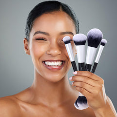 YutimeAura eye brushes closeup shows precise bristles for smooth eyeshadow application.