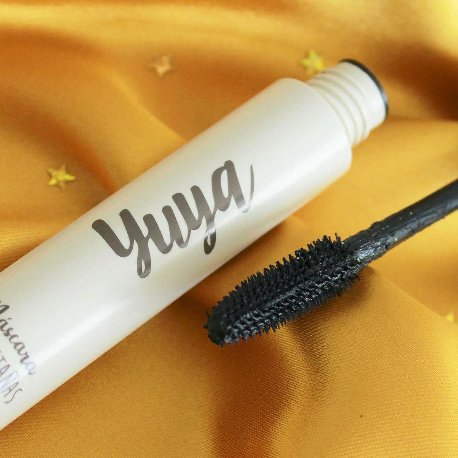 YuYa eyes with mascara open look shows enhanced definition and subtle volume.