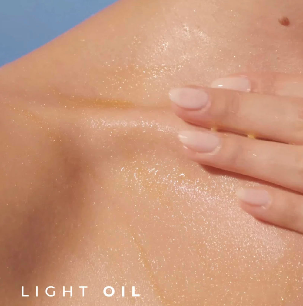 Yves Rocher Monoï de Tahiti oil—non-greasy absorption for daily use and quick refresh.