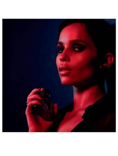 Yves Saint Laurent Black Opium spray-action close-up demonstrates potential longevity.