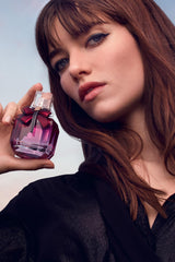 YSL Mon Paris Intensement middle-notes featuring datura, rose, peony.