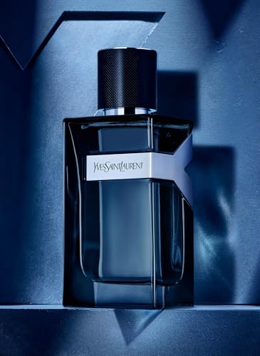 YSL Y Men Intense lavender note close-up evoking Provence freshness