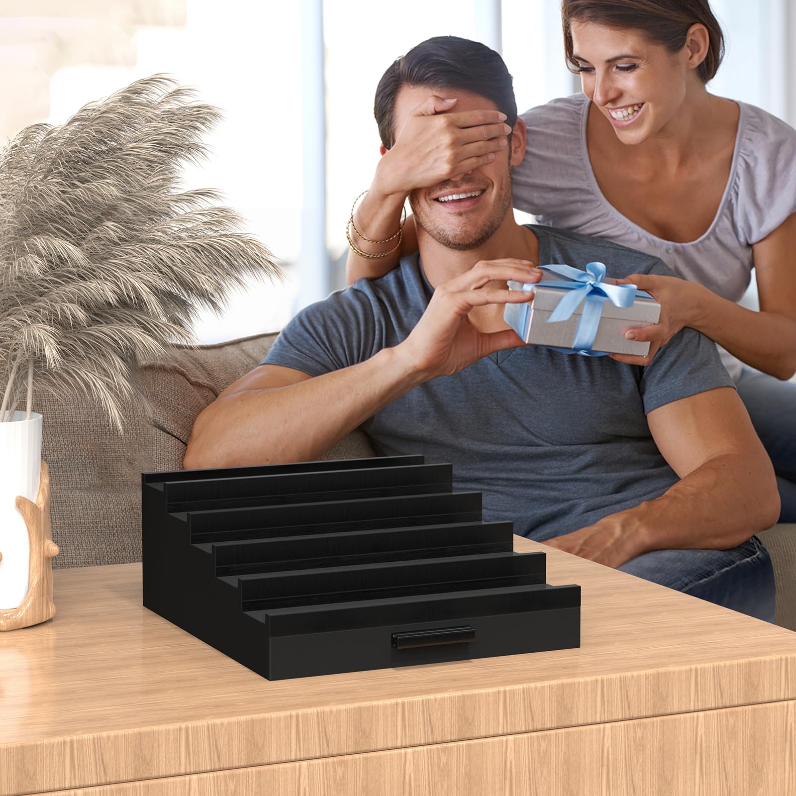 Zaldia Zalida no-assembly-required design offers instant setup for fragrance display.