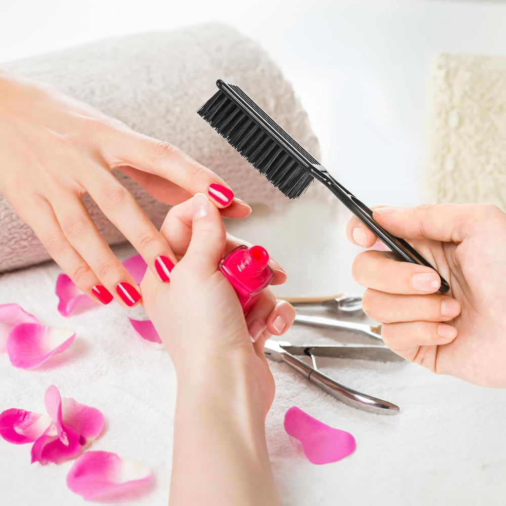ZEAYEA lightweight clipper cleaner brush for easy transport and on-the-go use