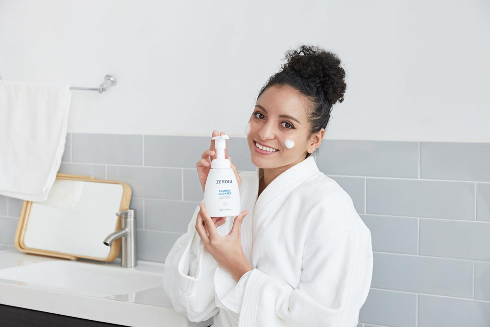 ZEROID foaming cleanser lather close-up highlighting creamy, hydrating foam.