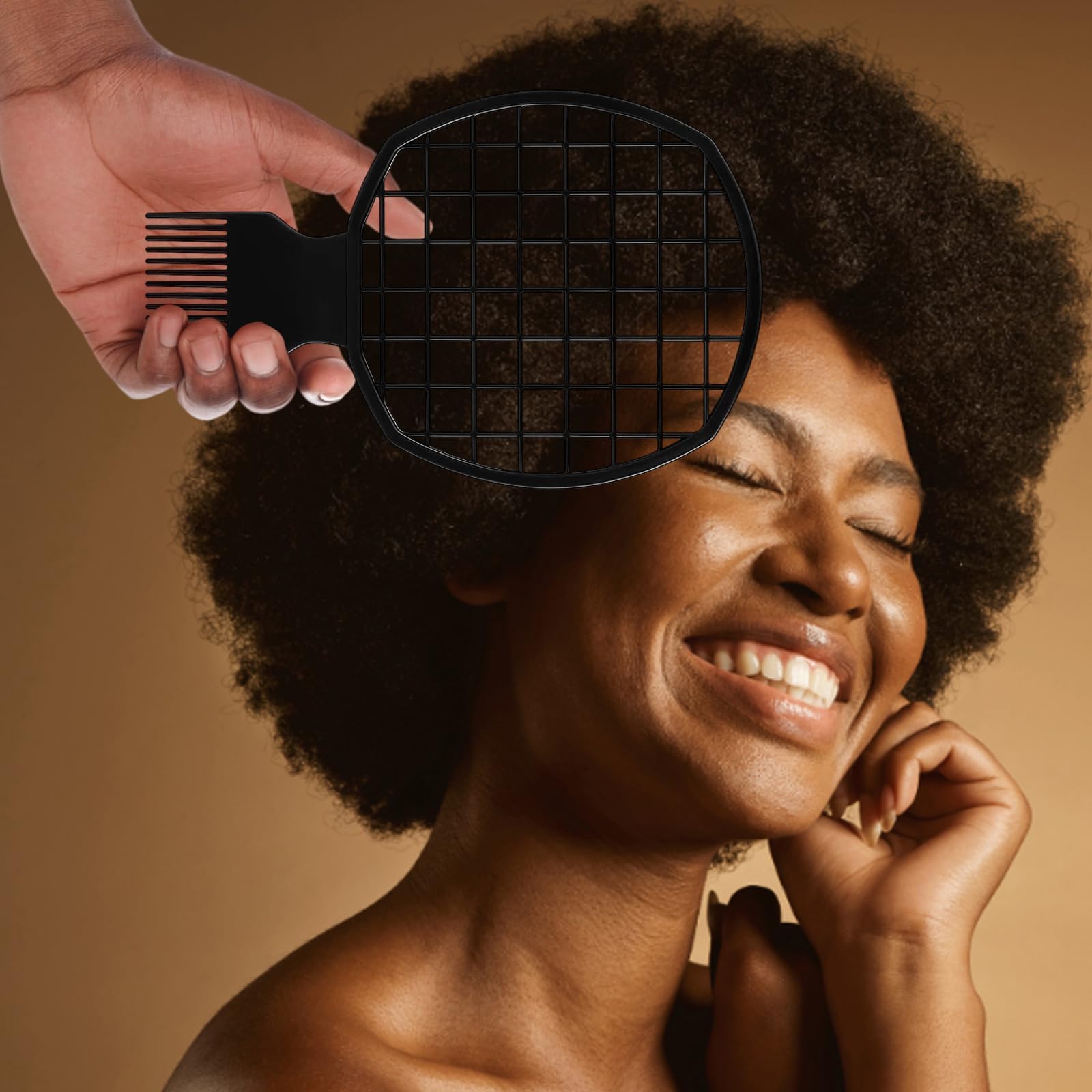 ZHLKHIOP portable design ideal for travel and gym touch-ups.
