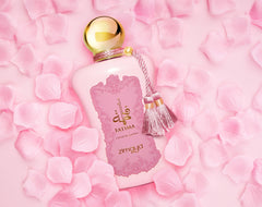 Zimaya Fatima Pink Pour Femme cap closeup highlights luxurious details and refined branding