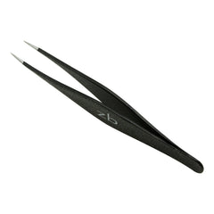 Zizzili Basics hypoallergenic stainless steel tweezers suitable for sensitive skin