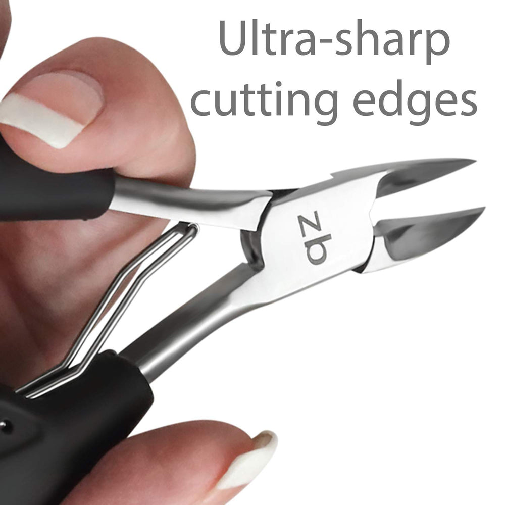 Zizzili Basics ingrown-nail trimming tip for precise, gentle adjustment.