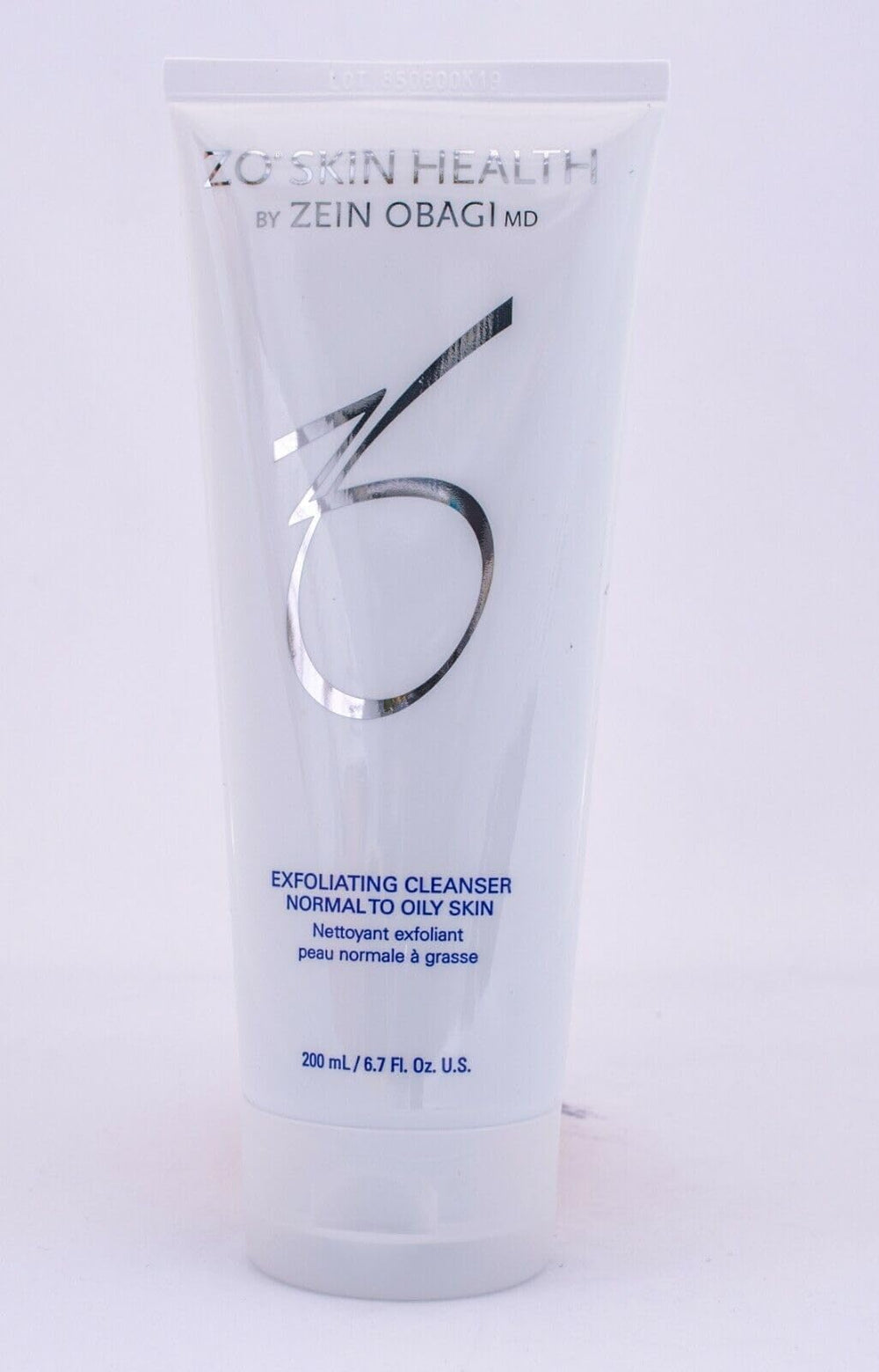ZO SKIN HEALTH exfoliating cleanser texture close-up demonstrates smoothing action