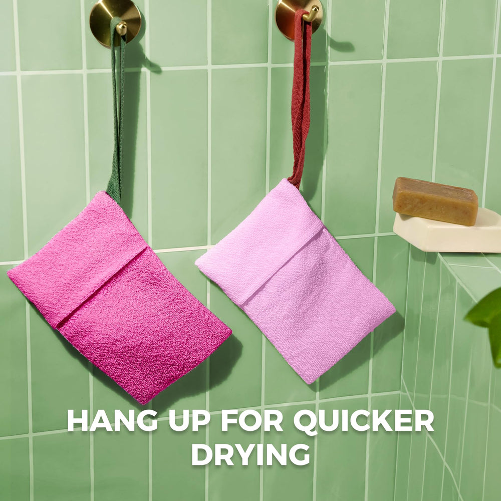 ZOMCHI lather demonstration shows quick foaming and soap-saving benefits