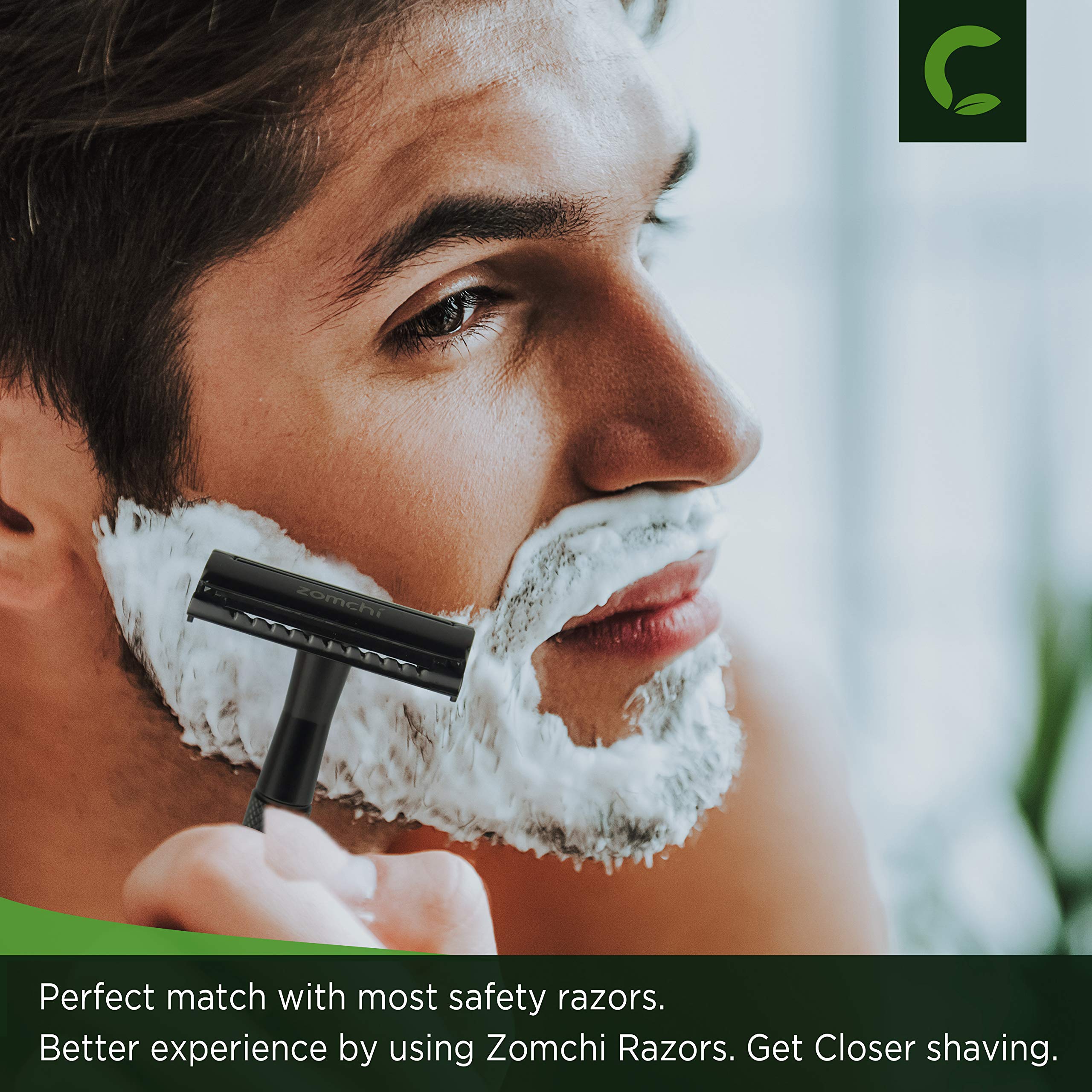 ZOMCHI travel pack for blades enables convenient grooming on trips.