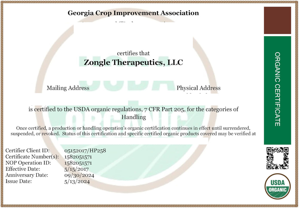 Zongle Therapeutics Witch Hazel apply cotton pad demonstrates convenient skincare application.