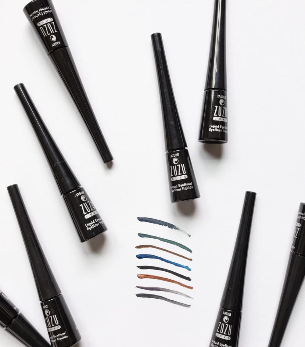 Zuzu Luxe Tuareg swatch demonstrates durable, water-resistant definition with minimal smudging.