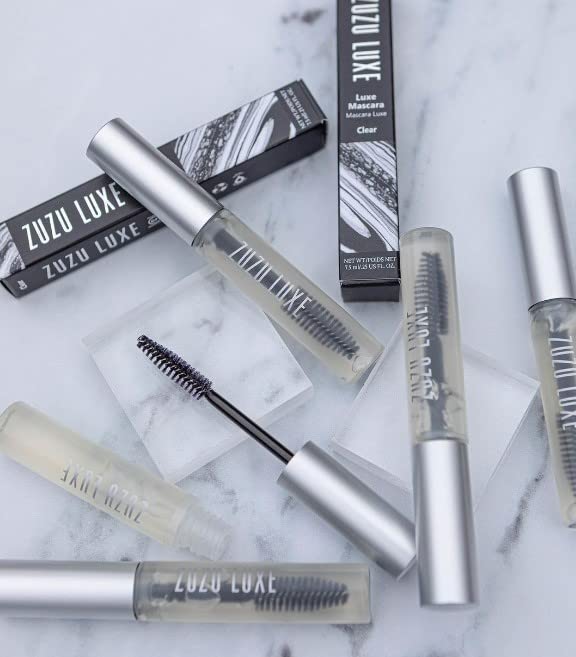 Close-up of nylon brush delivering clump-free separation for lashes.